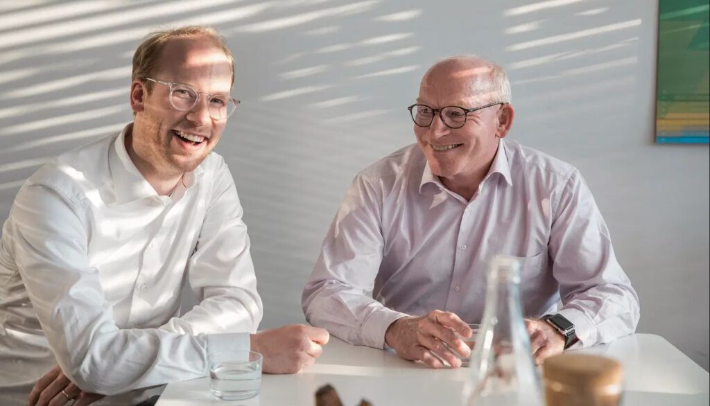 Max und sein Vater Martin Viessmann (Abb. © Viessmann)