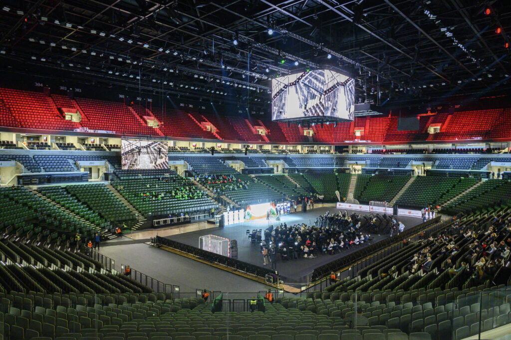 Mit einer Kapazität von mehr als 20.000 Besuchern ist der MVM Dome in Budapest, in dem derzeit auch die Handball-EM stattfindet, die größte Handball-Arena in Europa. (Abb. © MTI / Szigetváry Zsolt)