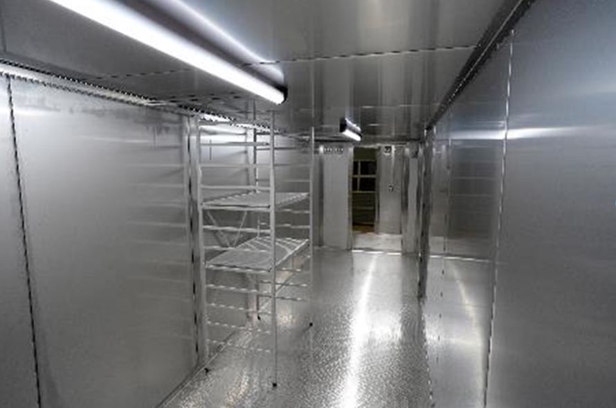 Kundenindividuelle Innenausstattung des Kühlcontainers