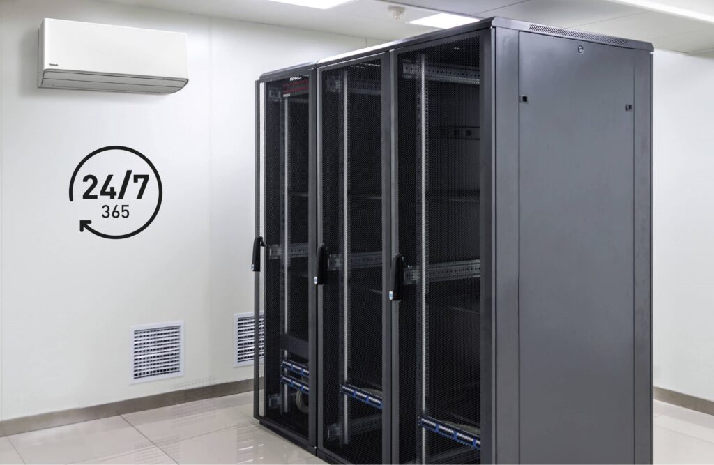 „YKEA“-Klimagerät für Serverräume (Abb. © Panasonic)