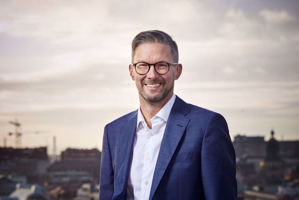 Andreas Örje Wellstam, CEO der Swegon-Gruppe: „Samp passt perfekt zum Ausbau unseres Geschäfts mit modularen RLT-Geräten.“ (Abb. © Swegon)
