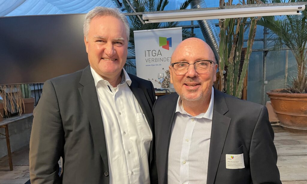 ITGA-BW-Vorstandsvorsitzender Jürgen Sautter (links) und -Geschäftsführer Jörg Staudenmayer (Abb. © cci Dialog GmbH)