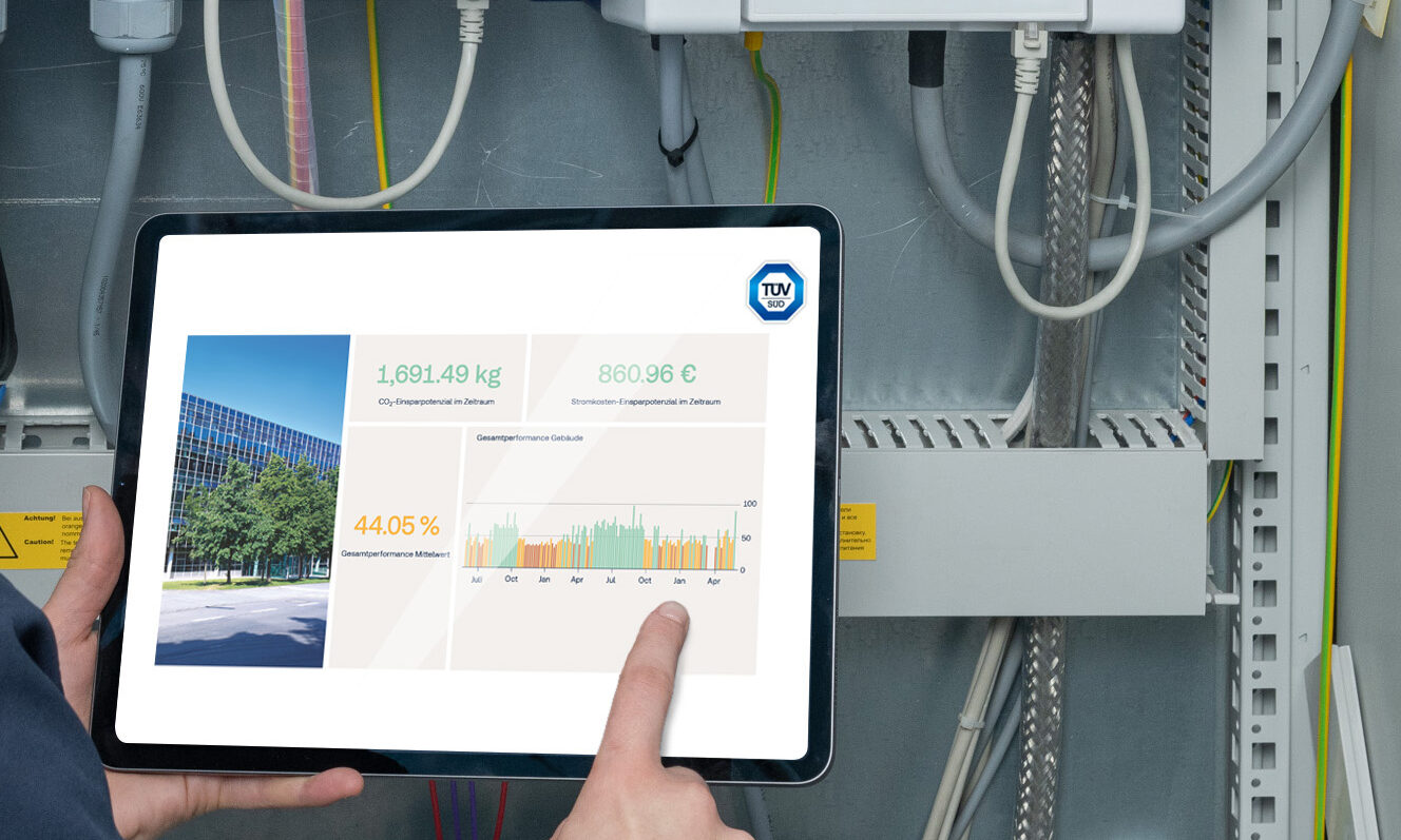 Techhnisches-Monitoring_Key-visual-e1758038682168