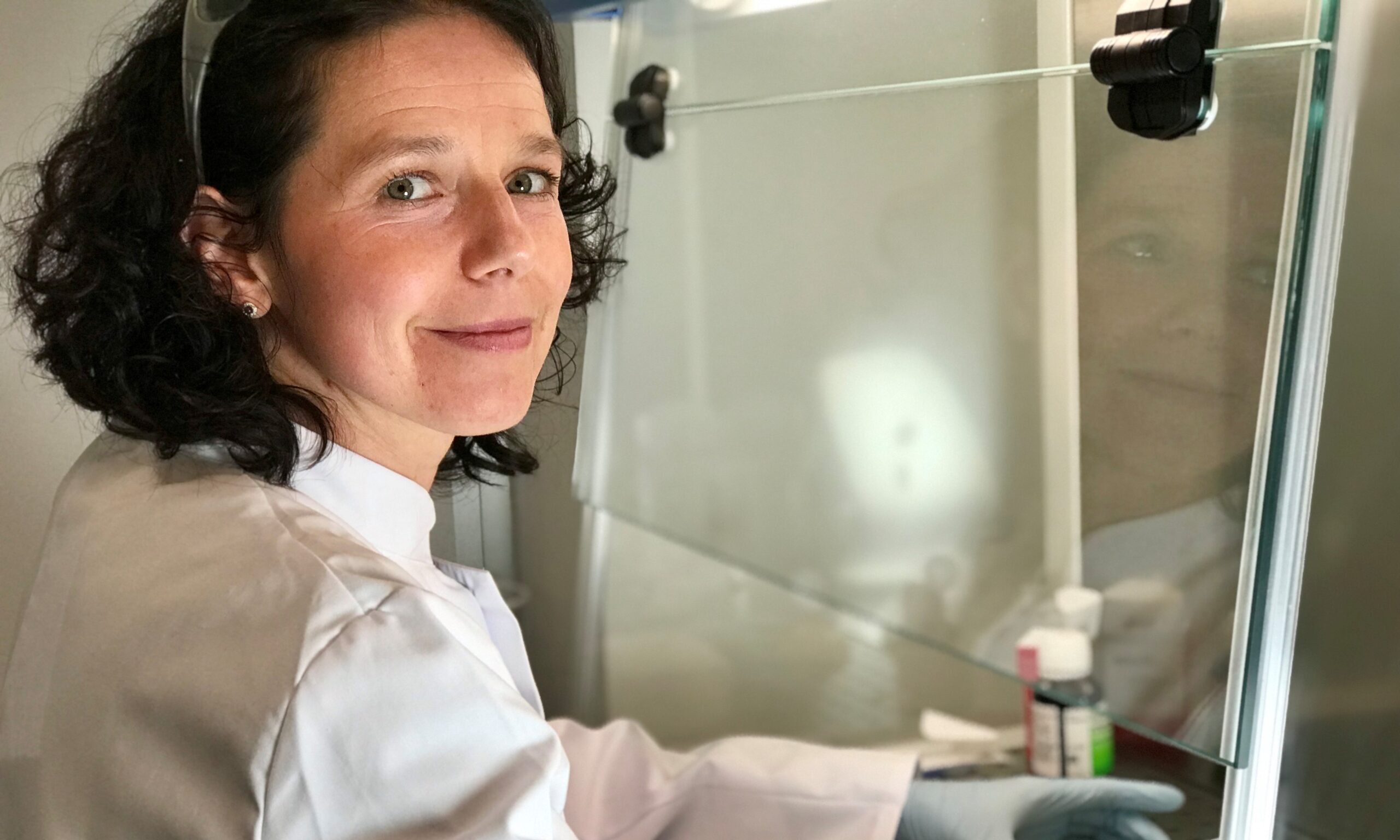 Nicole-Raiss-fuer-Radon-Beitrag-cci-Zeitung-2026_04-scaled-e1774954123817